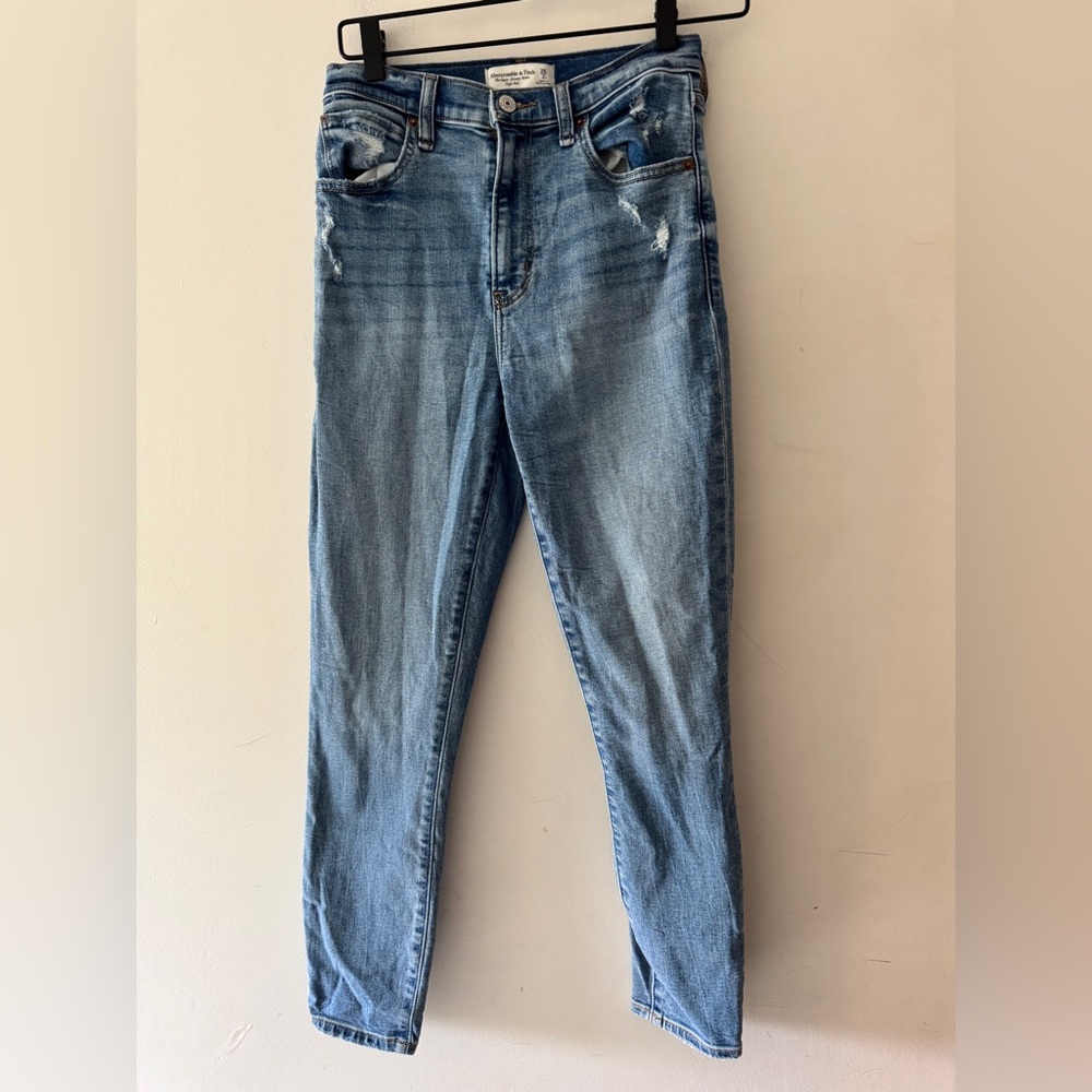 Abercrombie &‎ Fitch The Super Skinny Ankle High Rise Dark Wash Jeans
